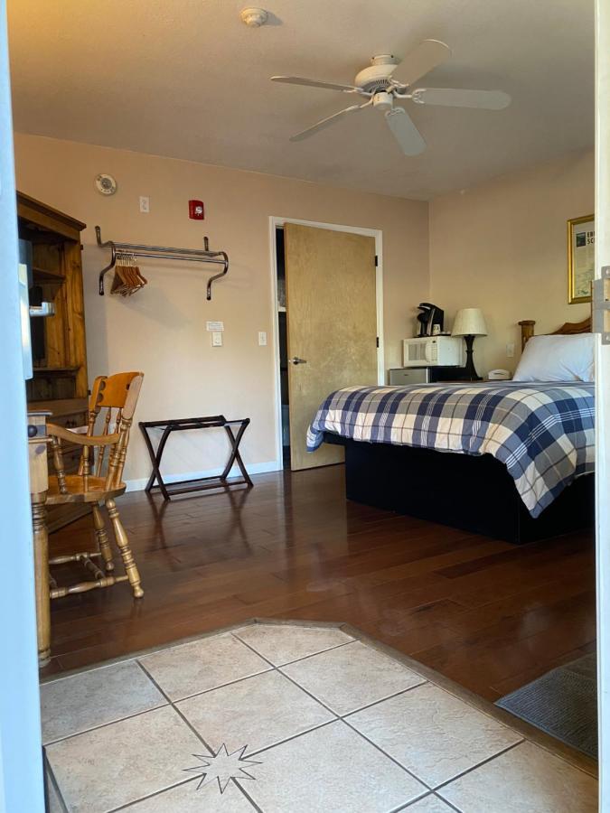 Meadowmont Motel Arnold